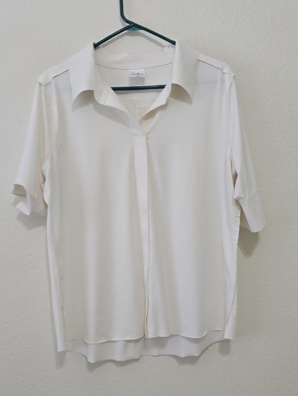 Belyn Key White Short-Sleeve Button-Front Shirt XL